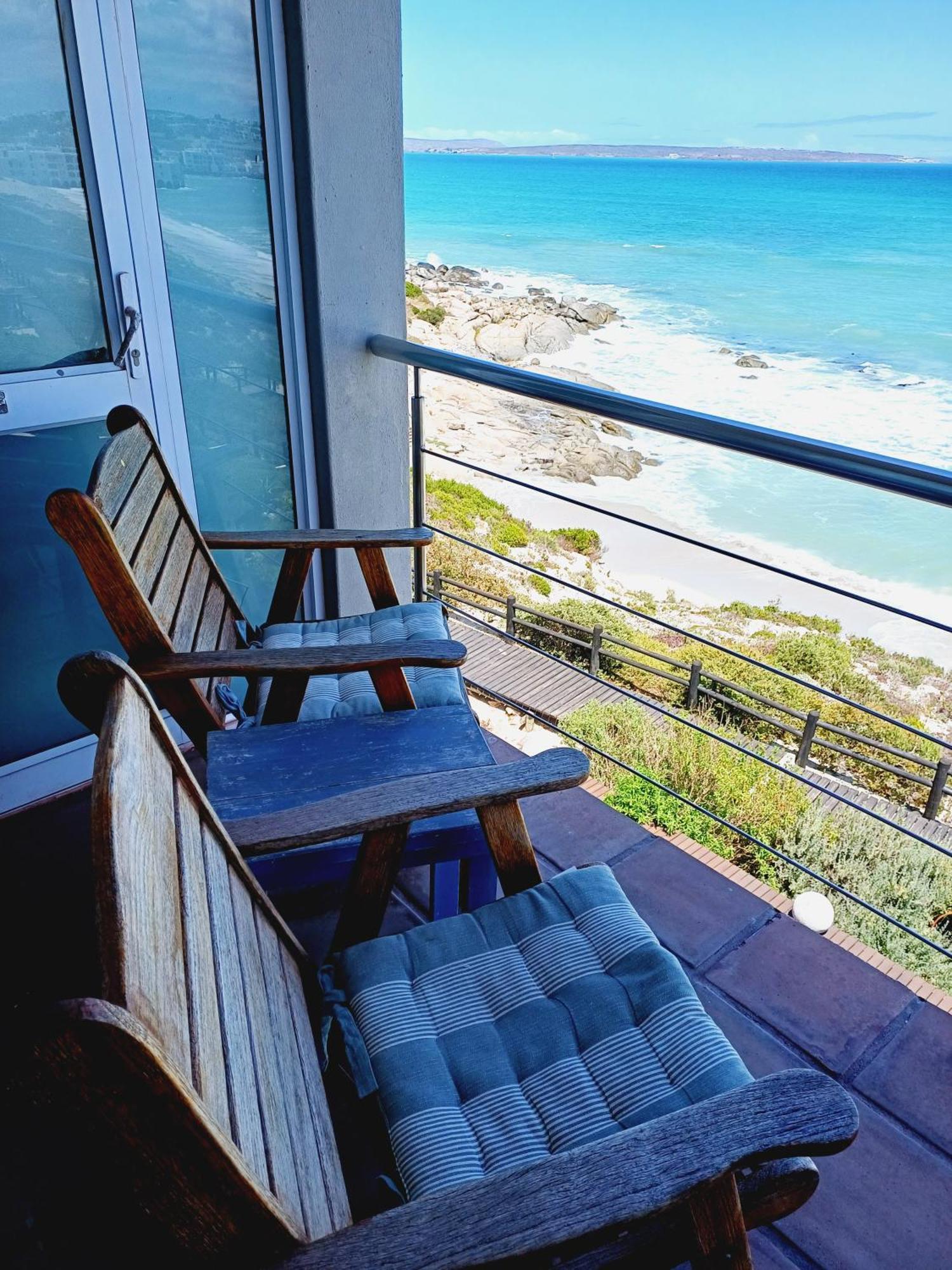 Langebaan Beach Towers 외부 사진